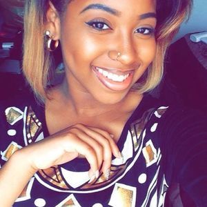 Meet your Posher, Ariel